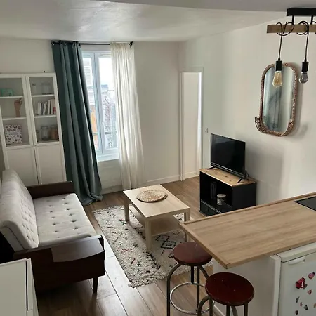 Charming Bright For 2 In Parigi