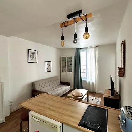 Charming Bright For 2 In Appartamento